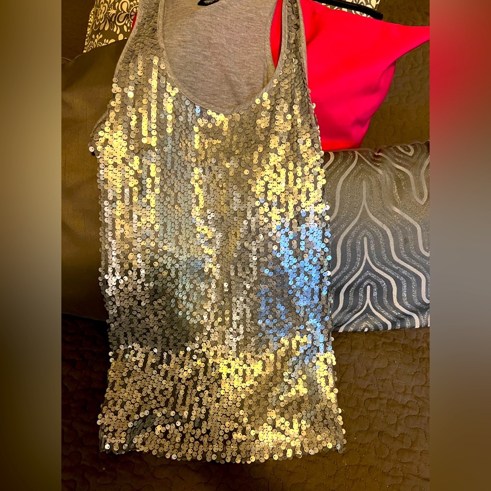 Apostrophe sliver sequin tank
